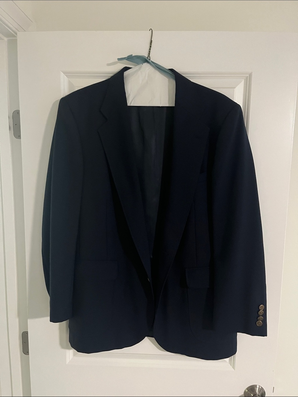 Classic Navy Men's Single-Breasted Blazer